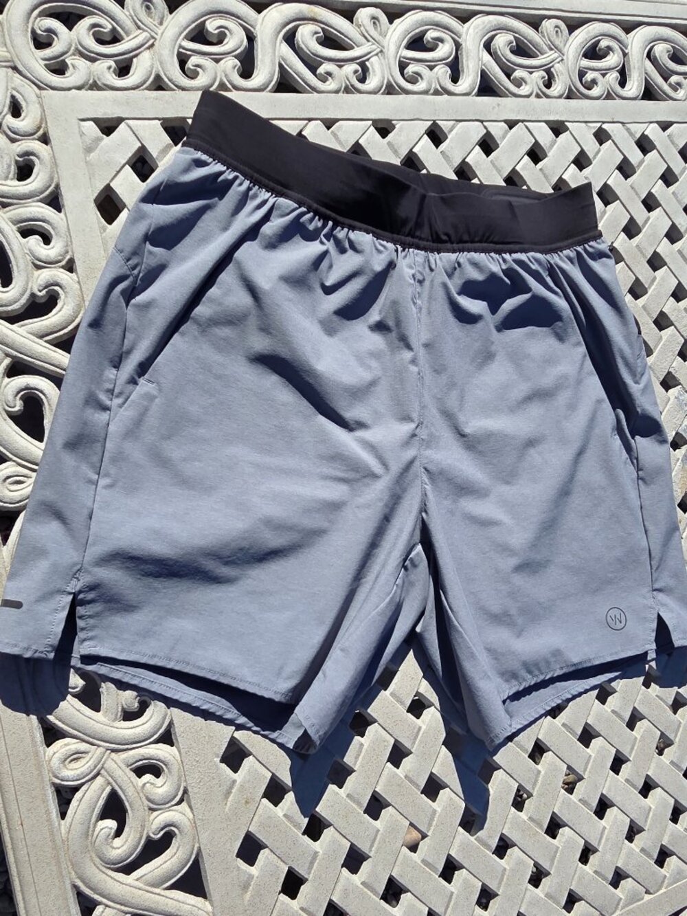 Whoop Men's Athletic Shorts MEDIUM Gray Lined 5.5" In Zip Pocket